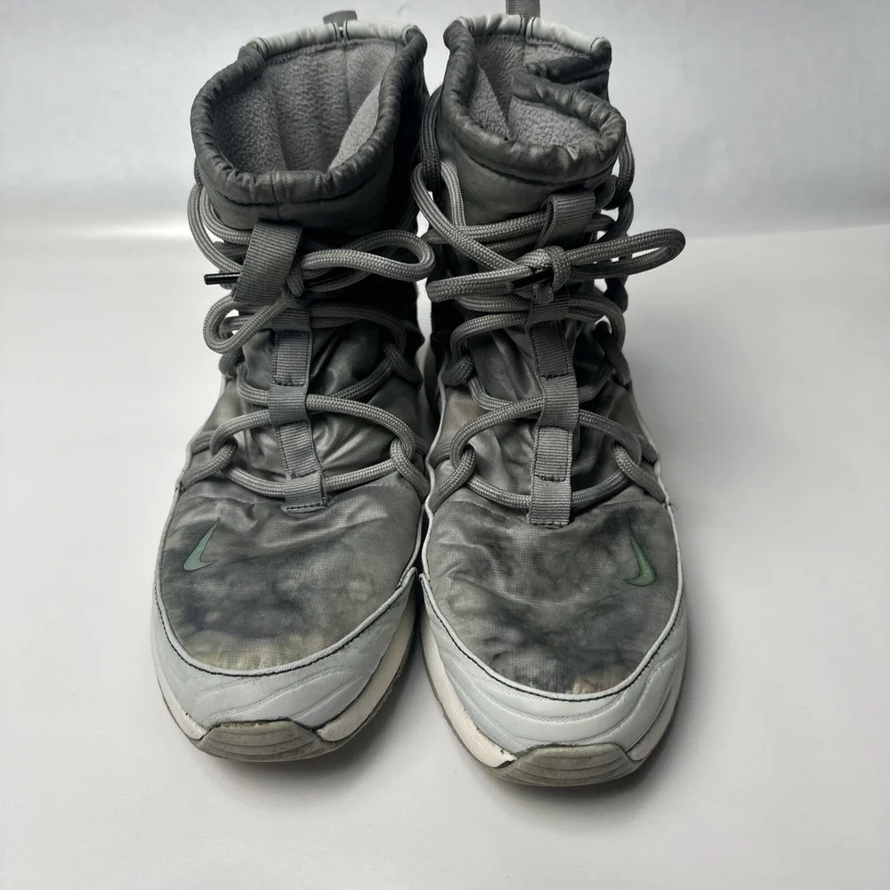 Nike‎ Tanjun High Rise Women's Sneaker Boots Size 11 Blue Storm Vtg Moon Boots